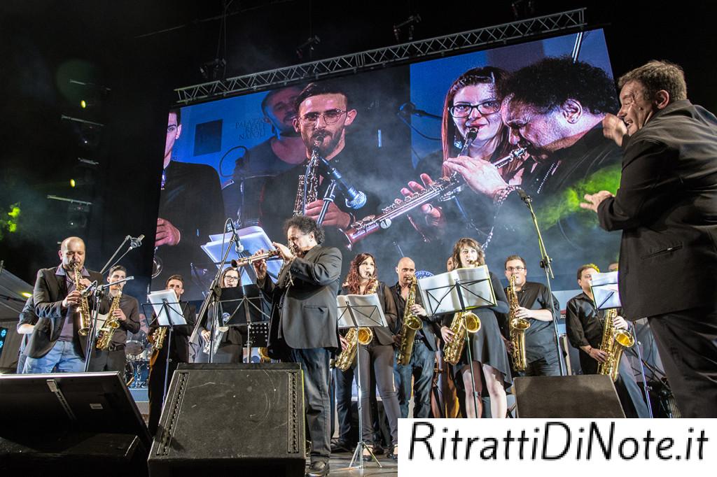 Stefano Di Battista, Enzo Avitabile e i musicisti del Conservatorio di Salerno Ph Luigi Maffettone