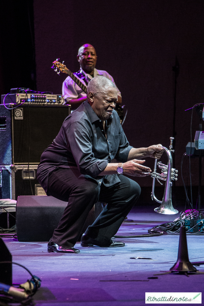 Hugh Masekela & band @ Teatro Mediterraneo Ph Luigi Maffettone