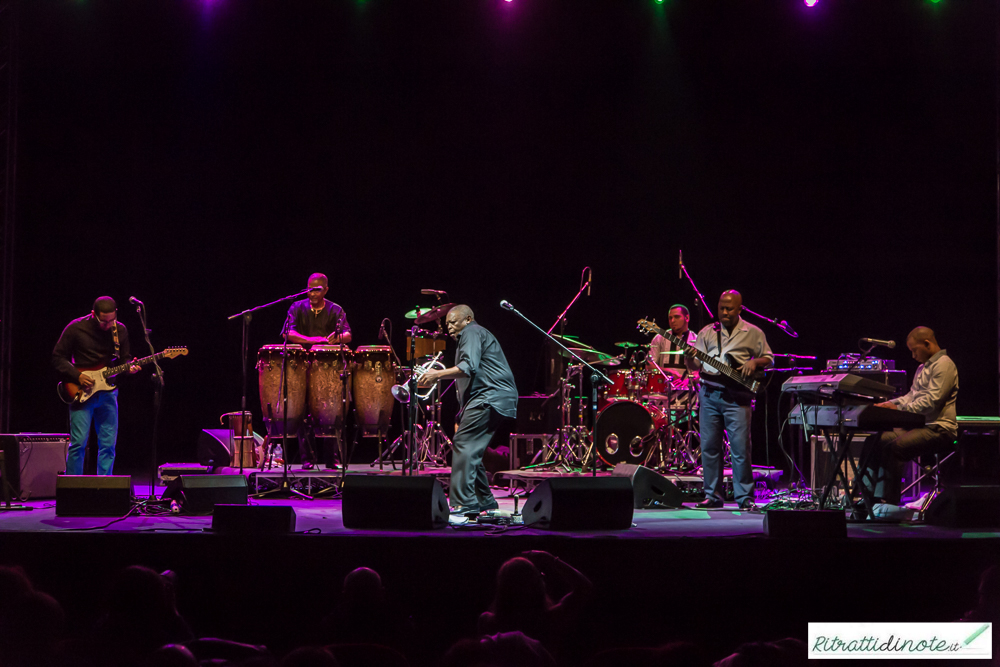 Hugh Masekela & band @ Teatro Mediterraneo Ph Luigi Maffettone