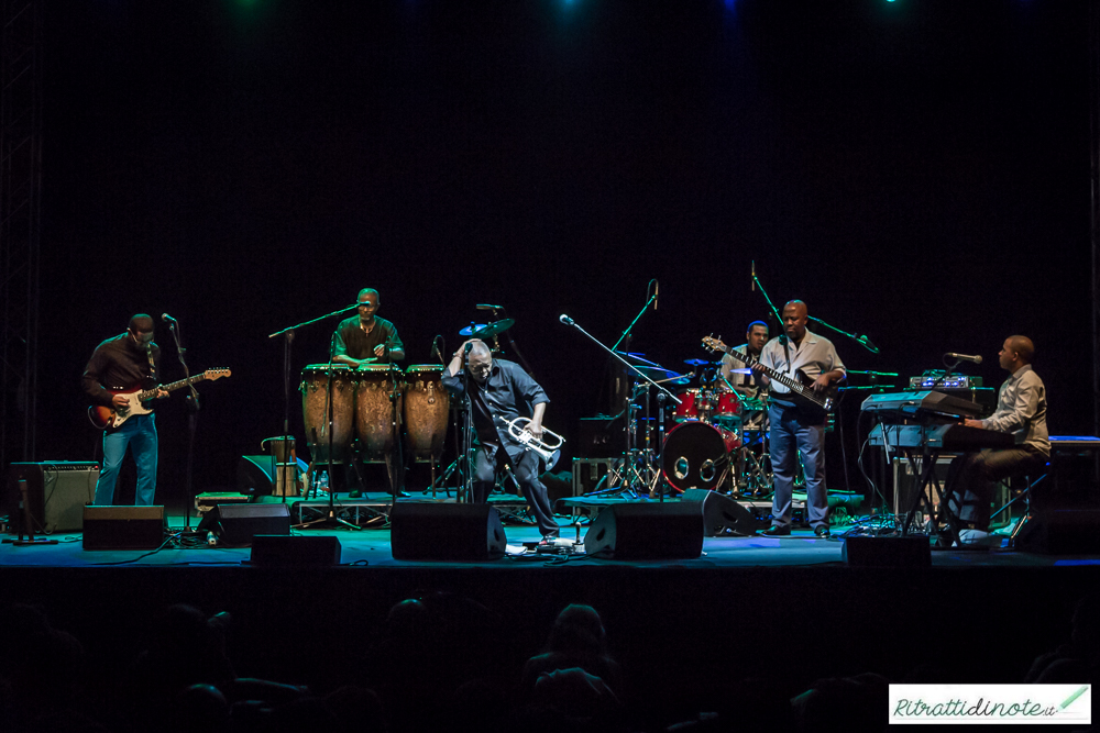 Hugh Masekela & band @ Teatro Mediterraneo Ph Luigi Maffettone