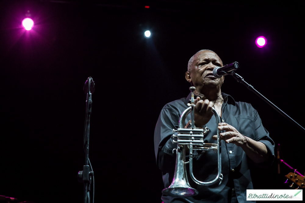 Hugh Masekela & band @ Teatro Mediterraneo Ph Luigi Maffettone