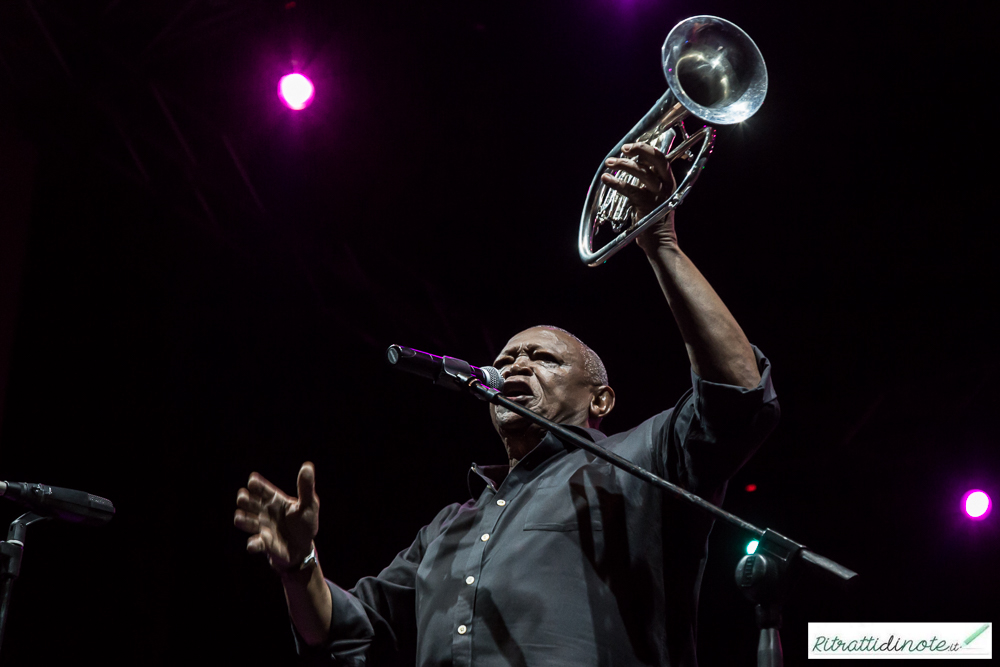 Hugh Masekela & band @ Teatro Mediterraneo Ph Luigi Maffettone