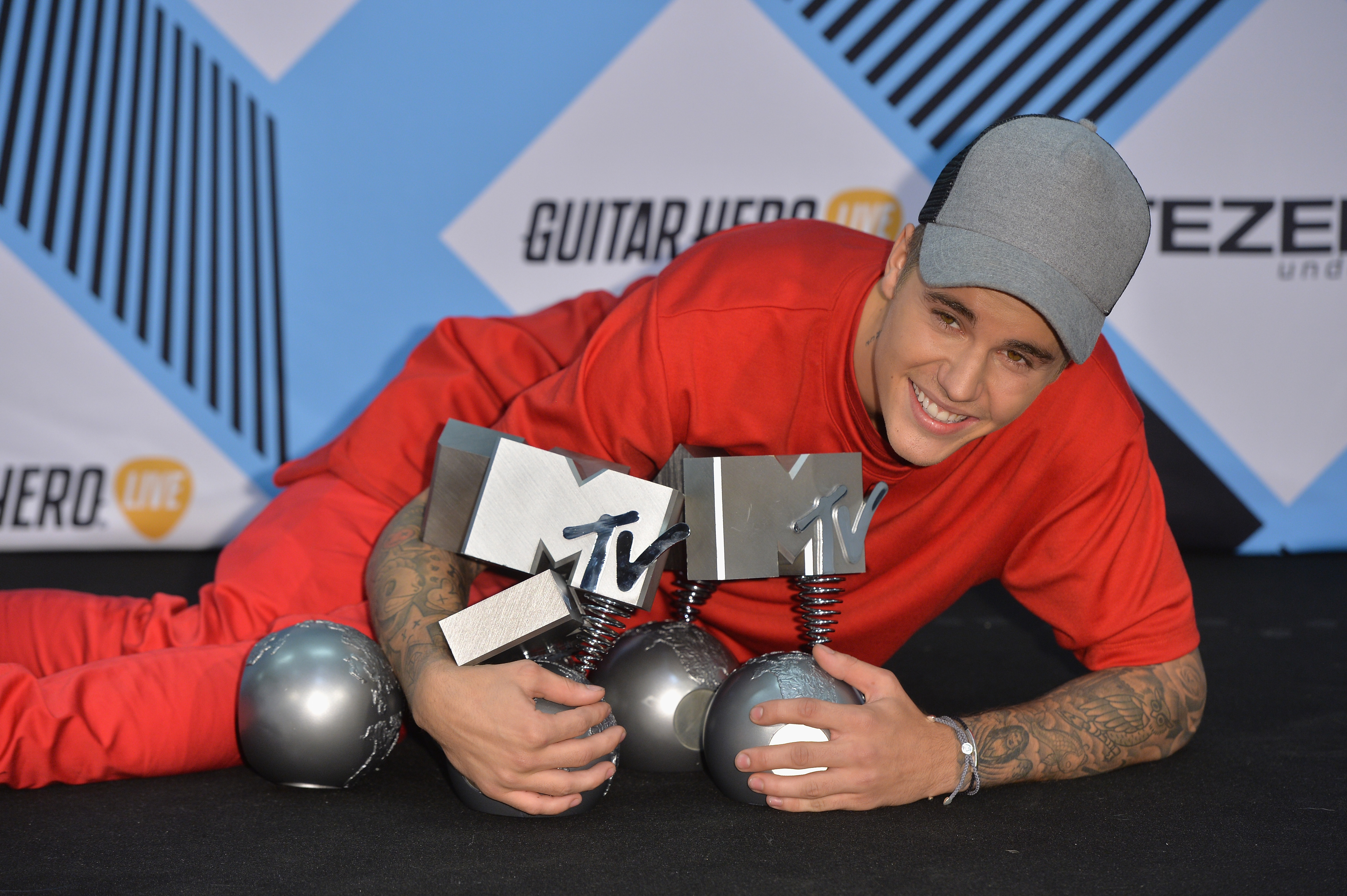 MTV EMA's 2015 - Winners Room - Justin Bieber