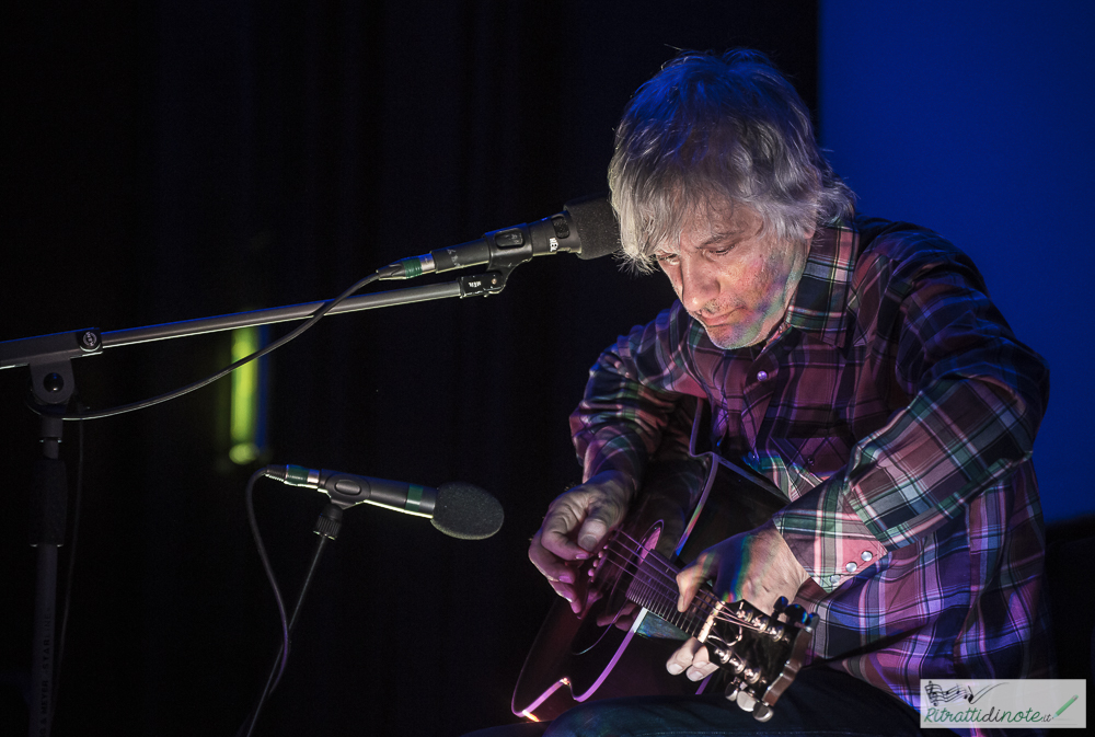 Lee Ranaldo @ Hart ph Luigi Maffettone