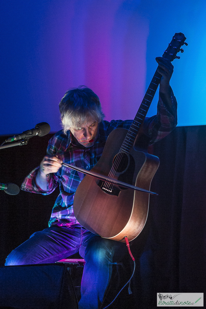 Lee Ranaldo @ Hart ph Luigi Maffettone