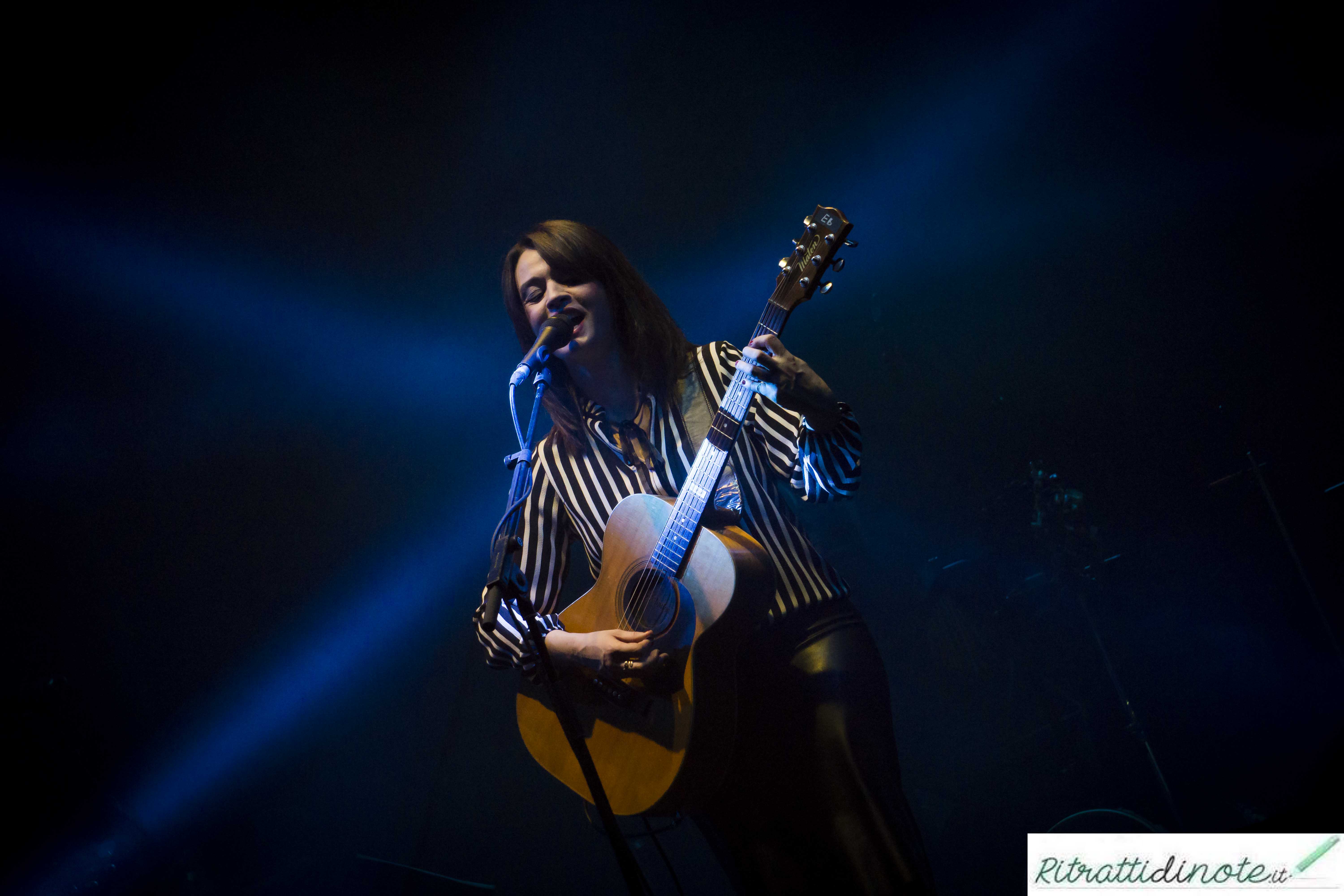 Carmen Consoli live @ Teatro Augusteo ph Anna Vilardi