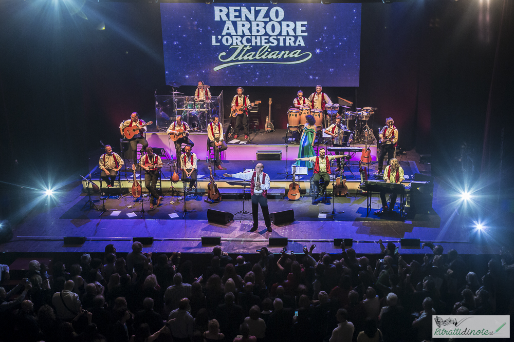 Renzo Arbore & Orchestra Italia ph Luigi Maffettone