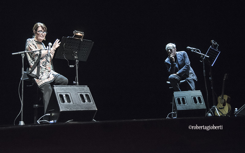 Roberto Vecchioni e Daria Colombo "La forza delle donne" ph Roberta Gioberti