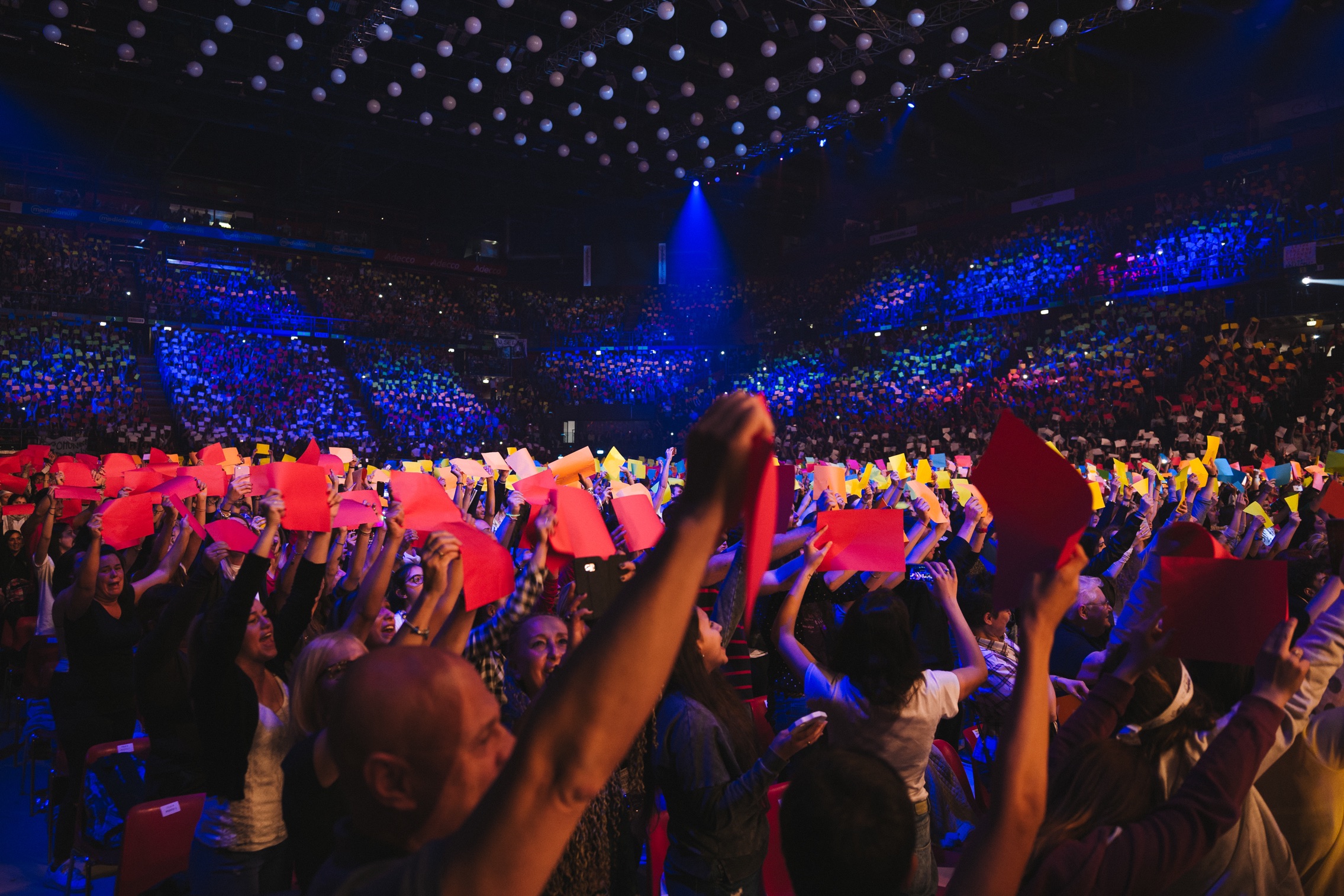 Alessandra Amoroso live @ Mediolanum Forum ph IKKIO