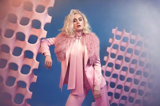 Katy Perry ph Olivia Bee