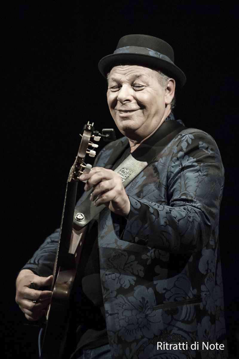 Enzo Gragnaniello - Teatro Augusteo ph Maria Luisa Avella